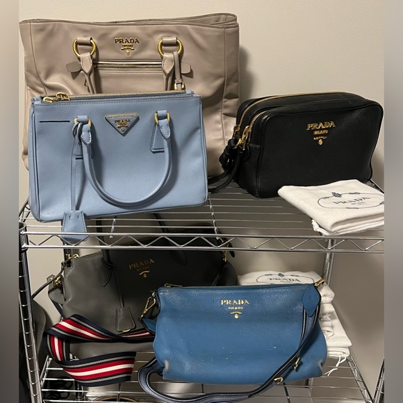 Meet your Posher, P🇨🇦 - Picture 1 of 1